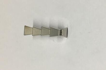 斜边磁铁